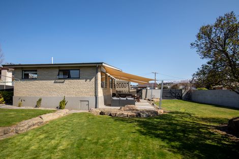 Photo of property in 2 Chapple Street, Alexandra, 9320