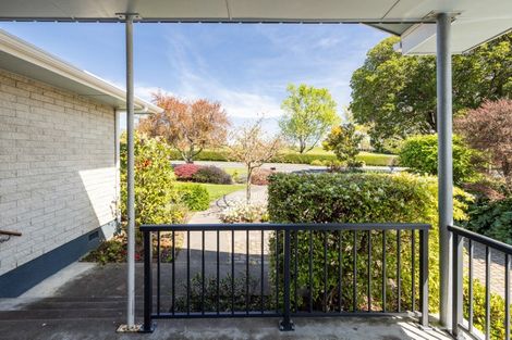 Photo of property in 39 Lucknow Road, Havelock North, 4130