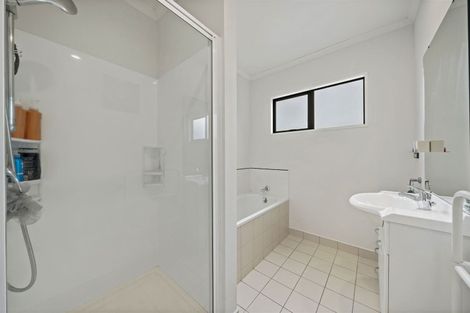 Photo of property in 1 Pyrite Street, Westgate, Auckland, 0614