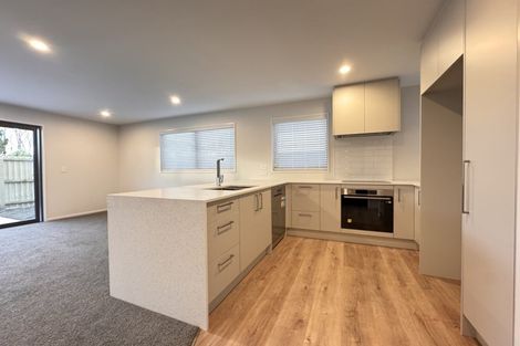 Photo of property in 3/4 Grove Road, Addington, Christchurch, 8024