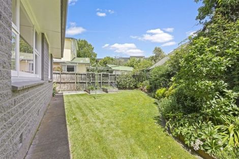 Photo of property in 8 Trist Place, Edgeware, Christchurch, 8013