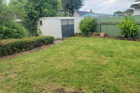Photo of property in 2 Newton Place, Westbrook, Palmerston North, 4412