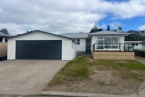 Photo of property in 30a Windsor Road, Bellevue, Tauranga, 3110
