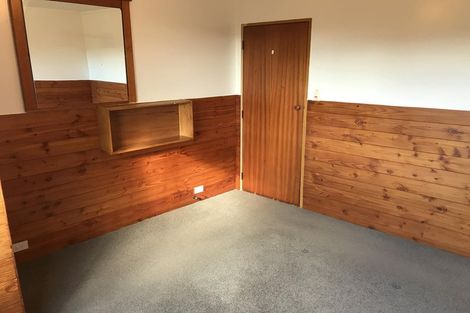 Photo of property in 34 Mark Avenue, Paparangi, Wellington, 6037