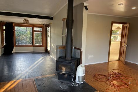 Photo of property in 18 Omokoroa Road, Omokoroa, 3114