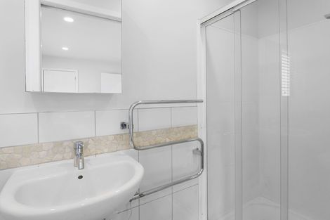 Photo of property in 1/29 Raines Avenue, Forrest Hill, Auckland, 0620