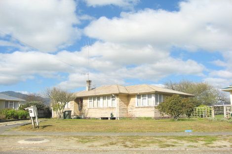 Photo of property in 17 Puriri Crescent, Murupara, 3025