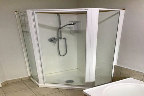 Photo of property in 5/25 Hollies Crescent, Johnsonville, Wellington, 6037