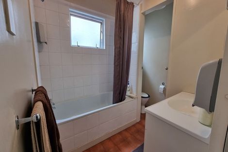 Photo of property in 6/126 Redwood Avenue, Tawa, Wellington, 5028