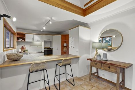 Photo of property in 39 Robinson Road, Whitianga, 3510