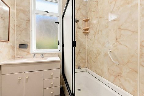 Photo of property in 4 Mckenzie Street, Palmerston, 9430