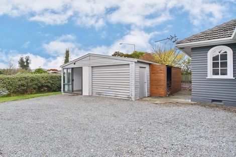 Photo of property in 247 Wainoni Road, Avondale, Christchurch, 8061