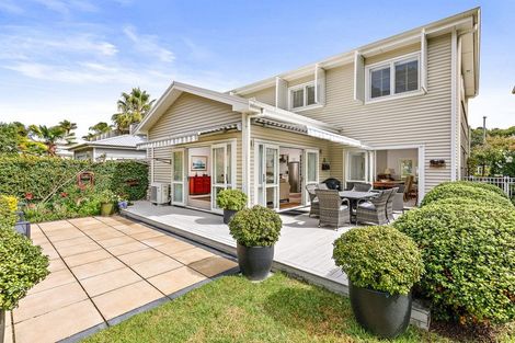 Photo of property in 6 Kensington Drive, Orewa, 0931