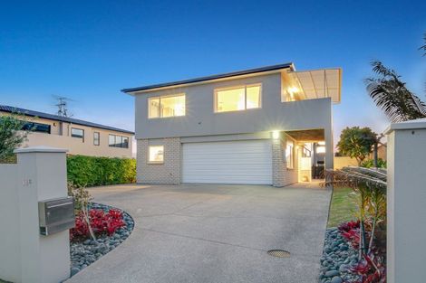 Photo of property in 14c Stanmore Bay Road, Stanmore Bay, Whangaparaoa, 0932