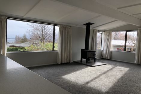 Photo of property in 116 Beacon Point Road, Wanaka, 9305
