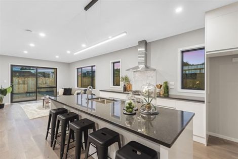 Photo of property in 15 Waikaka Place, Rototuna North, Hamilton, 3210