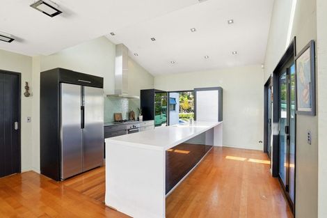 Photo of property in 28 Happy Home Road, Westmorland, Christchurch, 8025