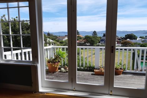 Photo of property in 6 Manuka Terrace, Eastbourne, Lower Hutt, 5013