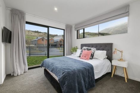 Photo of property in 18 Sandford Terrace, Lower Shotover, Queenstown, 9304