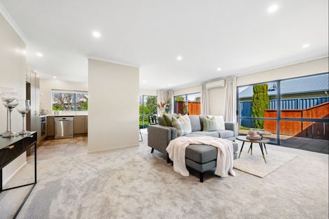 Photo of property in 11 Alluvial Place, Cromwell, 9310