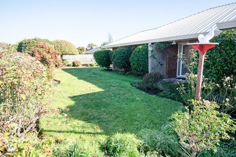 Photo of property in 1 Hamish Place, Westmorland, Christchurch, 8025