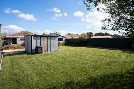 Photo of property in 18 Tilford Street, Woolston, Christchurch, 8062