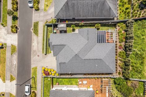 Photo of property in 21 Jeroboam Loop, Kumeu, 0810