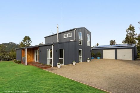 Photo of property in 58 Takingawairua Road, Kaimarama, Whitianga, 3591