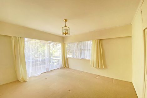 Photo of property in 24 Anarahi Place, Mangere Bridge, Auckland, 2022