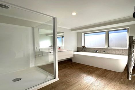 Photo of property in 10 Coppermine Crescent, Brightwater, 7022