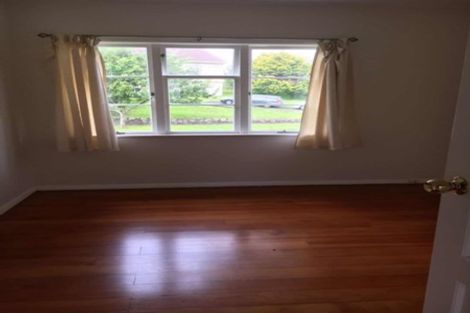 Photo of property in 51b Birkdale Road, Birkdale, Auckland, 0626