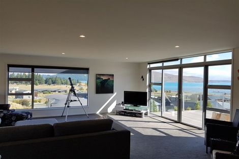 Photo of property in 22 Lochinver Avenue, Lake Tekapo, 7999