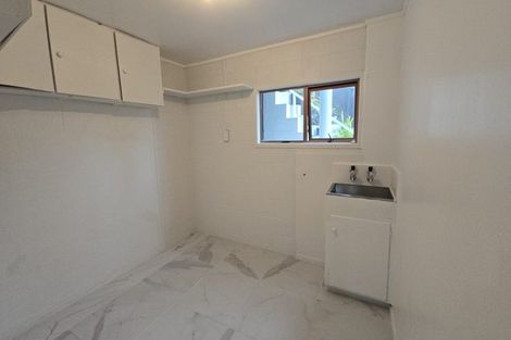 Photo of property in 1/22 Clovelly Road, Bucklands Beach, Auckland, 2012