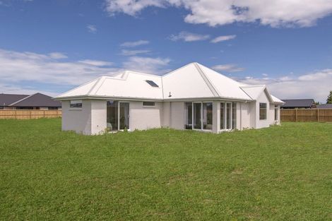 Photo of property in 10 Mary Place, Darfield, 7510