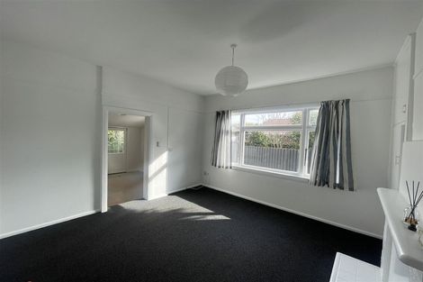 Photo of property in 13 Goldsmith Place, Waltham, Christchurch, 8023