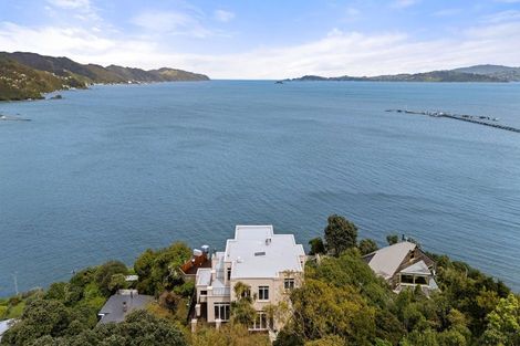 Photo of property in 117 Marine Drive, Sorrento Bay, Lower Hutt, 5013