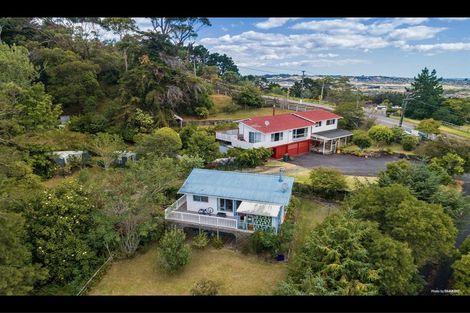 Photo of property in 90 Point View Drive, East Tamaki Heights, Auckland, 2016