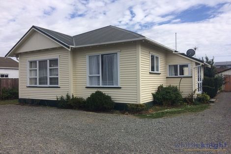 Photo of property in 2/76 Elizabeth Street, Riccarton, Christchurch, 8041