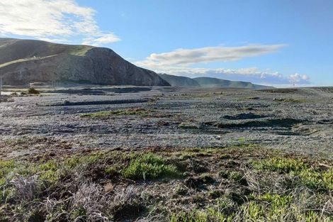 Photo of property in 159 Poranui Beach Road, Little River, 7591