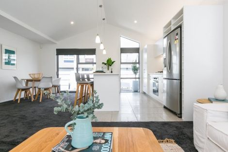Photo of property in 5 Winston Lane, Ahuriri, Napier, 4110