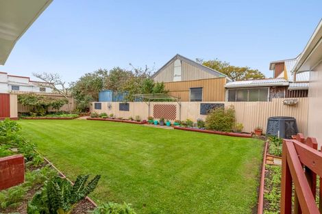 Photo of property in 65 Skerman Street, Marton, 4710