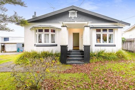Photo of property in 1/22 Islington Avenue, New Lynn, Auckland, 0600