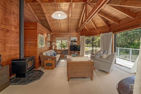 Photo of property in 981 Purangi Road, Cooks Beach, Whitianga, 3591