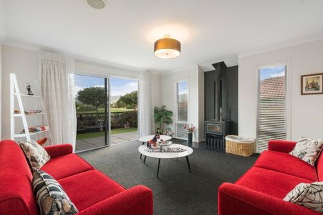 Photo of property in 1 Carnoustie Place, Aongatete, Katikati, 3178