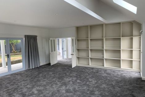 Photo of property in 19 Enticott Place, Huntsbury, Christchurch, 8022