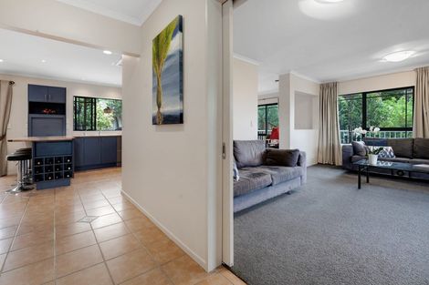 Photo of property in 41 Bronzewing Terrace, Unsworth Heights, Auckland, 0632