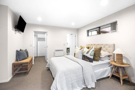Photo of property in 45 Woodville Street, Edgeware, Christchurch, 8013