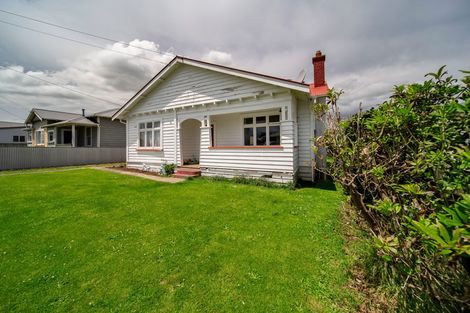 Photo of property in 4 George Street, Hawera, 4610