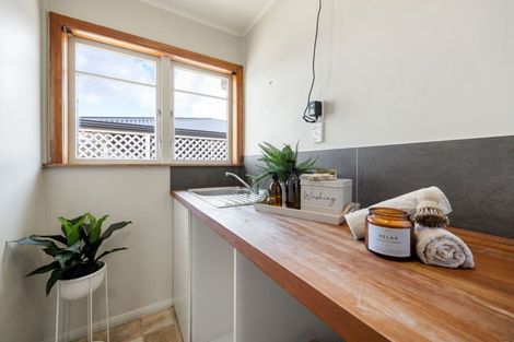 Photo of property in 10 Portal Crescent, Beerescourt, Hamilton, 3200