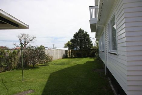 Photo of property in 13 Clovelly Street, Brooklands, New Plymouth, 4310